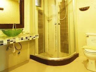 Baywatch Boutique Hotel Ao Nang Krabi town Kültér fotó