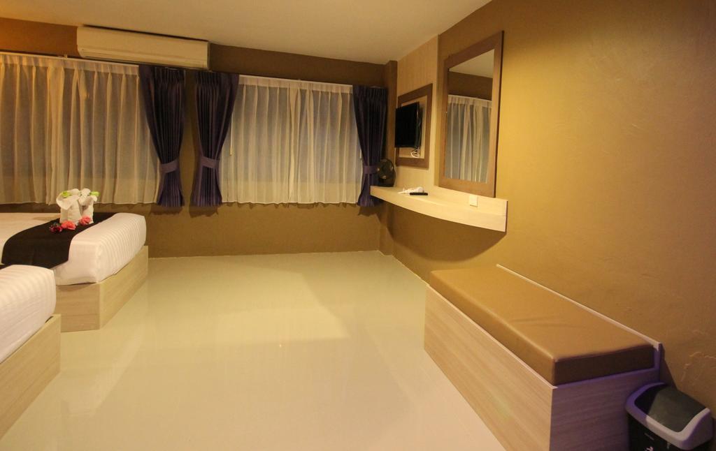 Baywatch Boutique Hotel Ao Nang Krabi town Kültér fotó